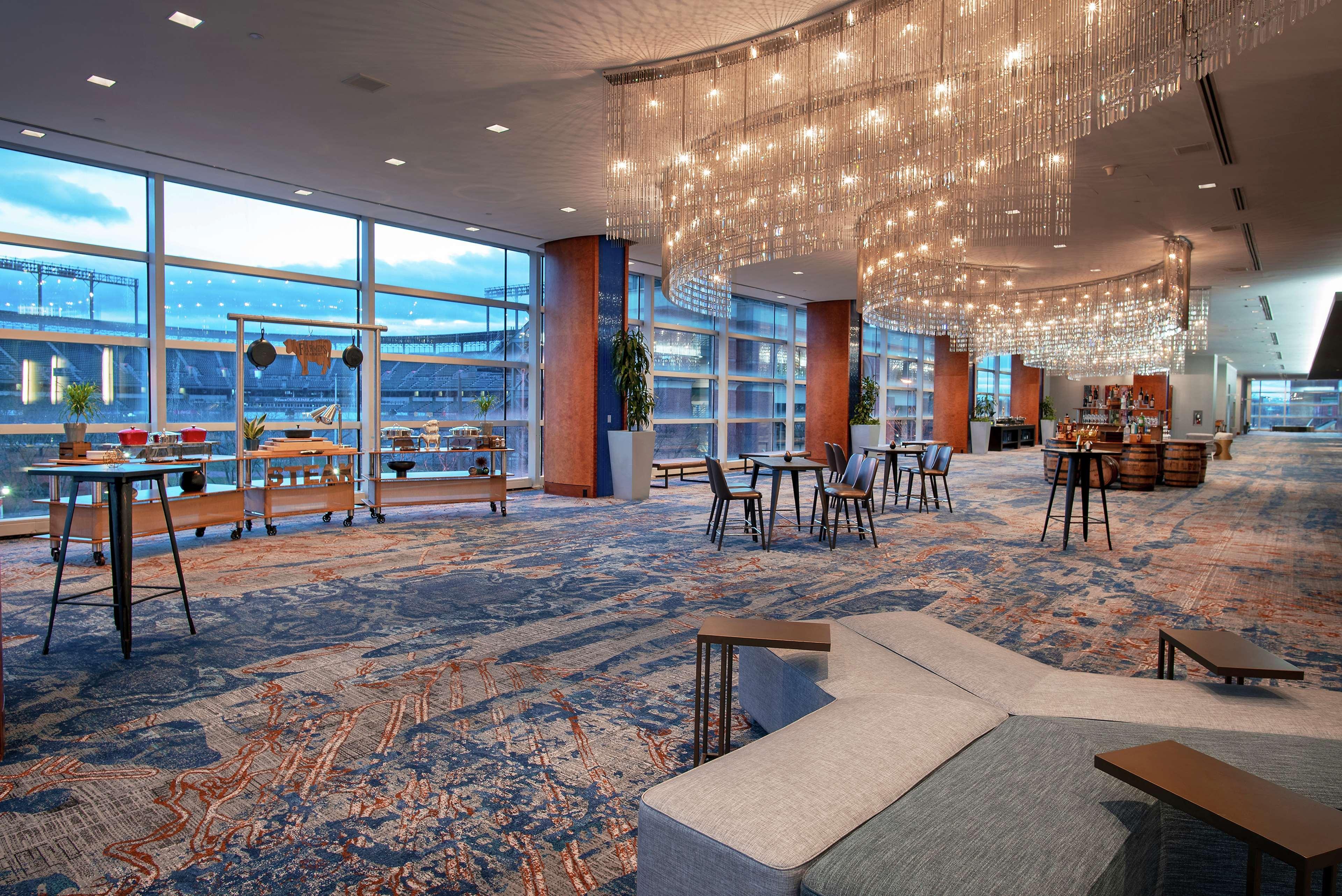 Hilton Inner Harbor Hotel
