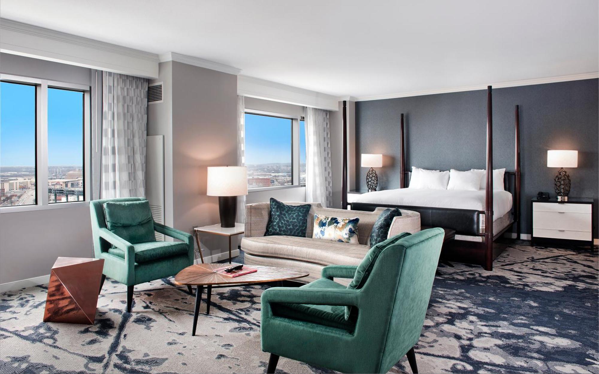 Hotel Hilton Inner Harbor 4*