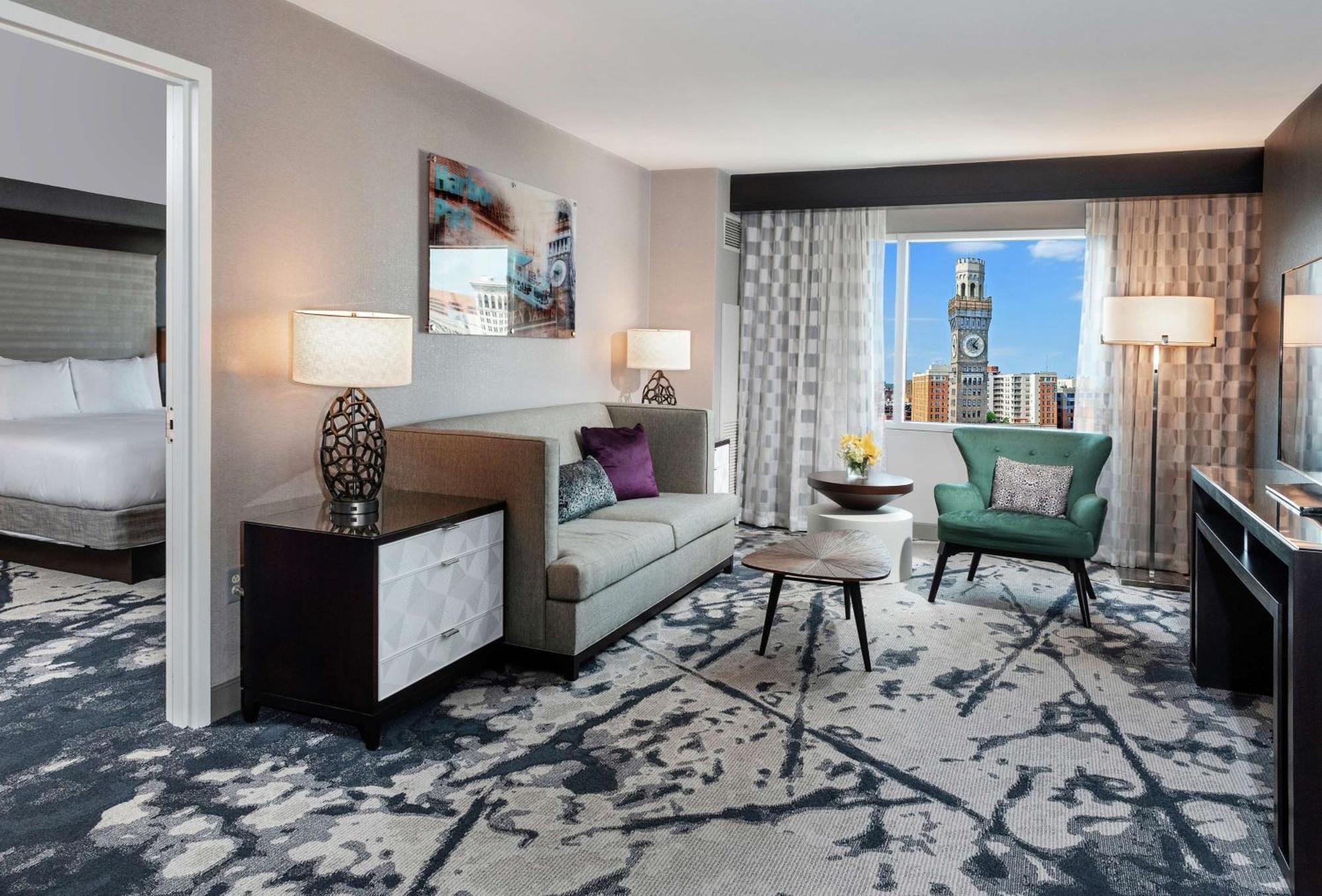 Hilton Inner Harbor Hotel 4*